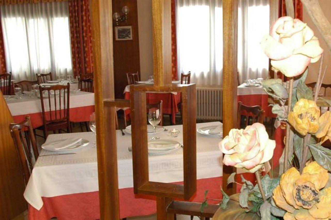 Hotel Univers Encamp Dış mekan fotoğraf